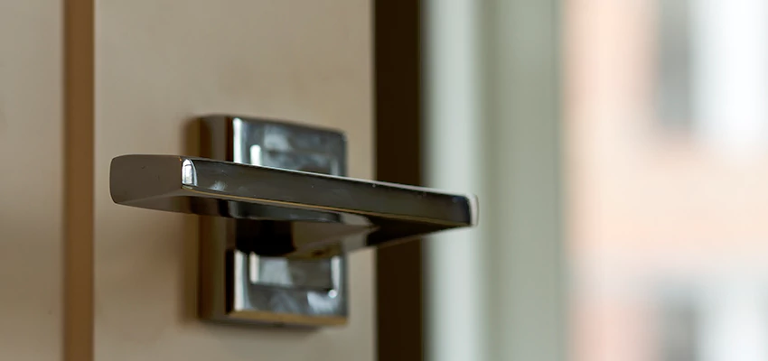 Door Lever Knob Repair in North Lauderdale, Florida